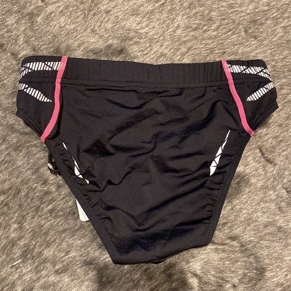 ASICS swim  trunk Sz S - Picture 7 of 11